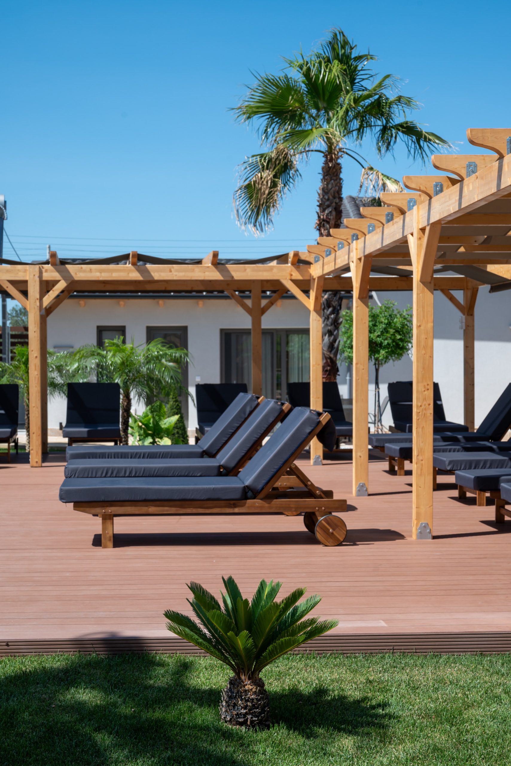 Paradise Artemida - Luxury Villa Apartments